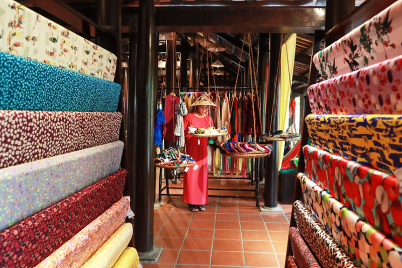 Lass dir in Hoi An Kleidung nach Maß anfertigen