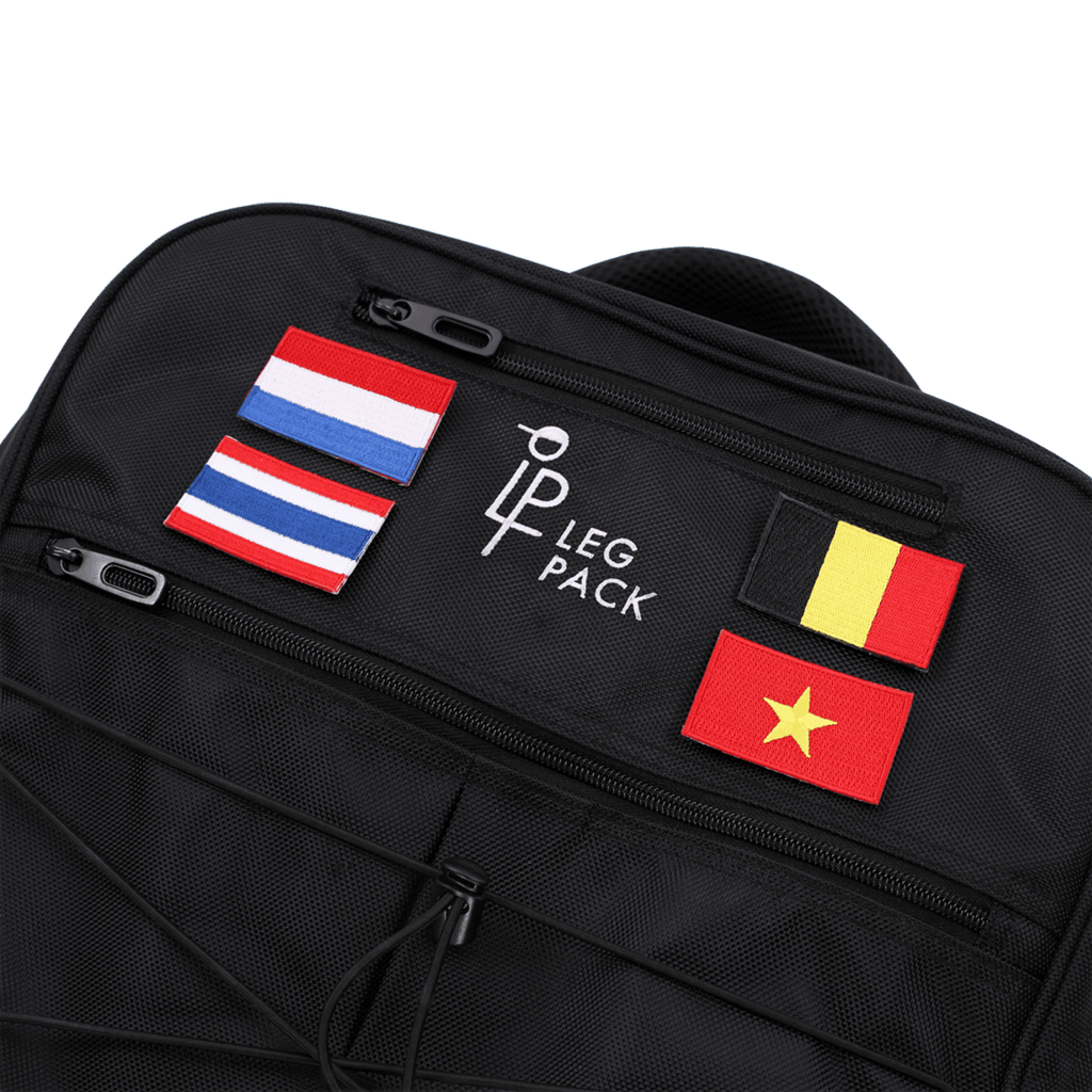 Legpack Vlagpatches met Klittenband detail op rugzak met wieltjes